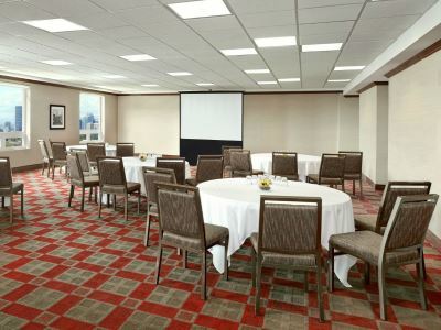 Four Points By Sheraton Airport