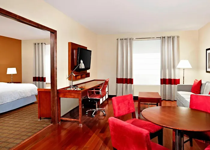 Four Points By Sheraton Calgary Airport